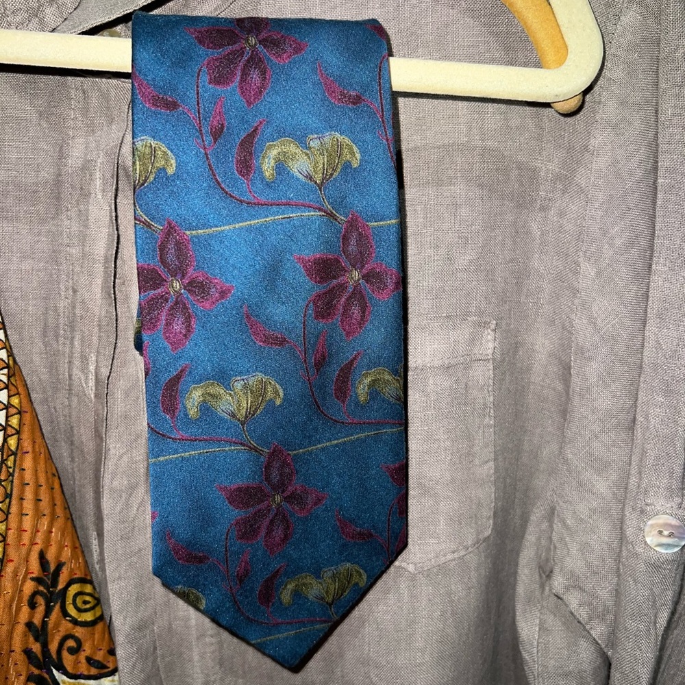 ERMENEGILDO ZEGNA NECKTIE  100% Silk Luxury floral